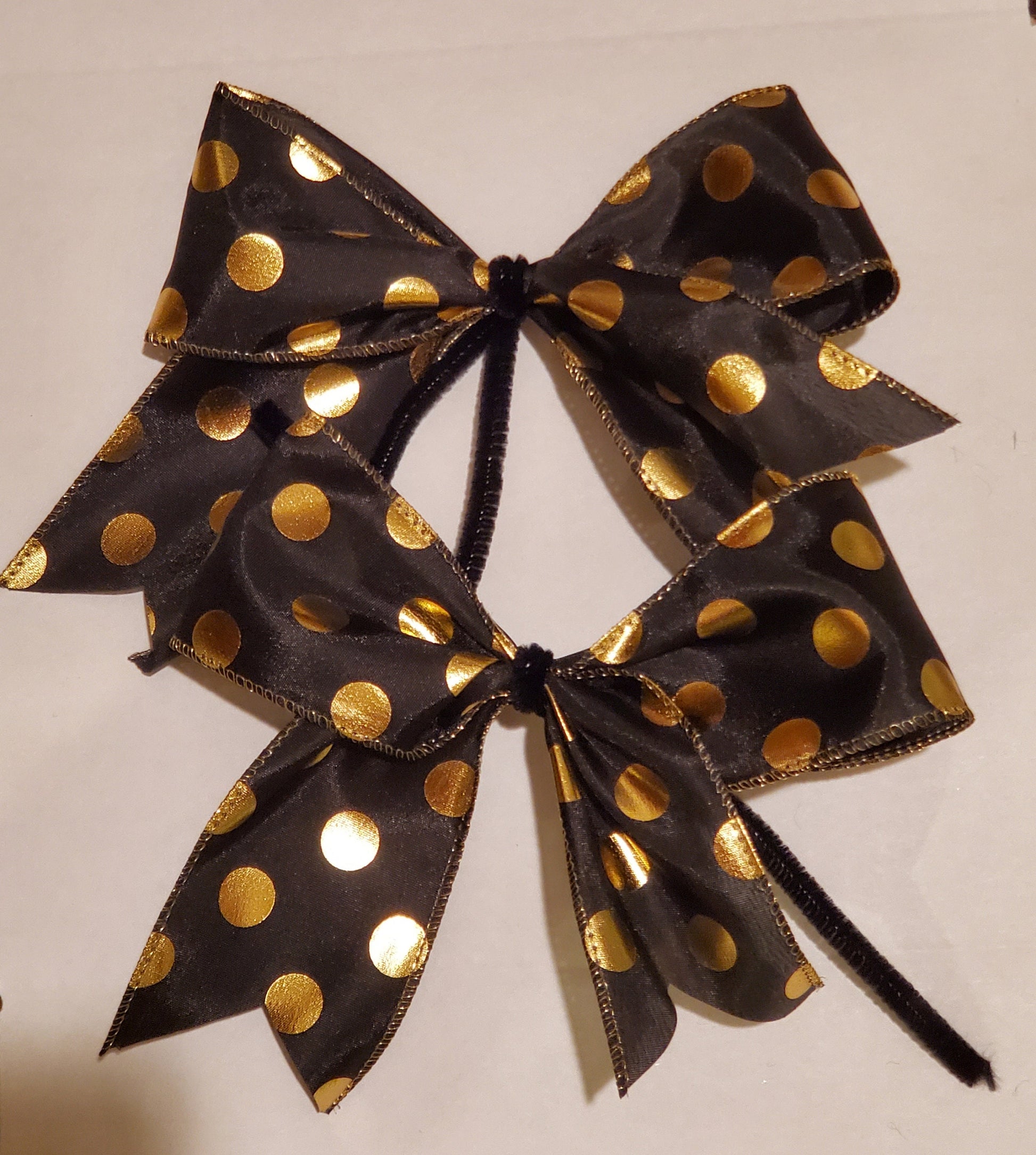 Christmas tree bow polka dot Tree bows set of 6. Black and gold bows for wreath, garland.