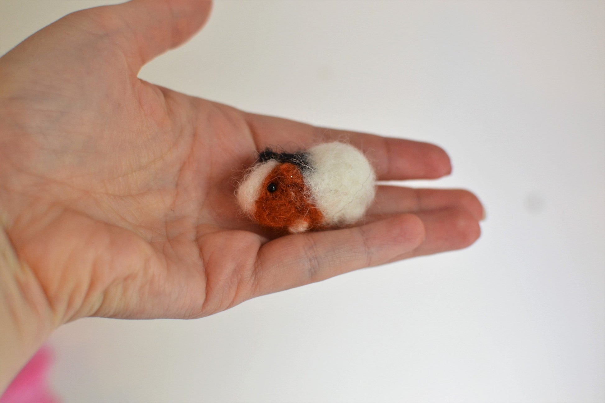 Needle felted  Guinea pig  miniature 1.2inch wool  Guinea pig doll house needle felted animals.needle felted toy.