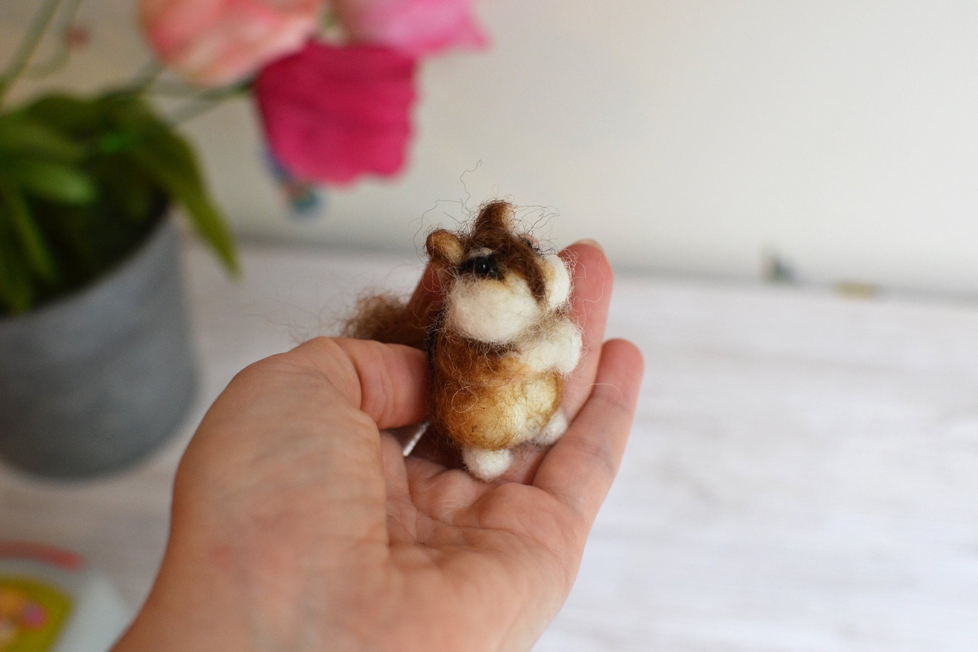 Needle felted chipmunk miniature,Needle felted animals.wool chipmunk.realistic chipmunk