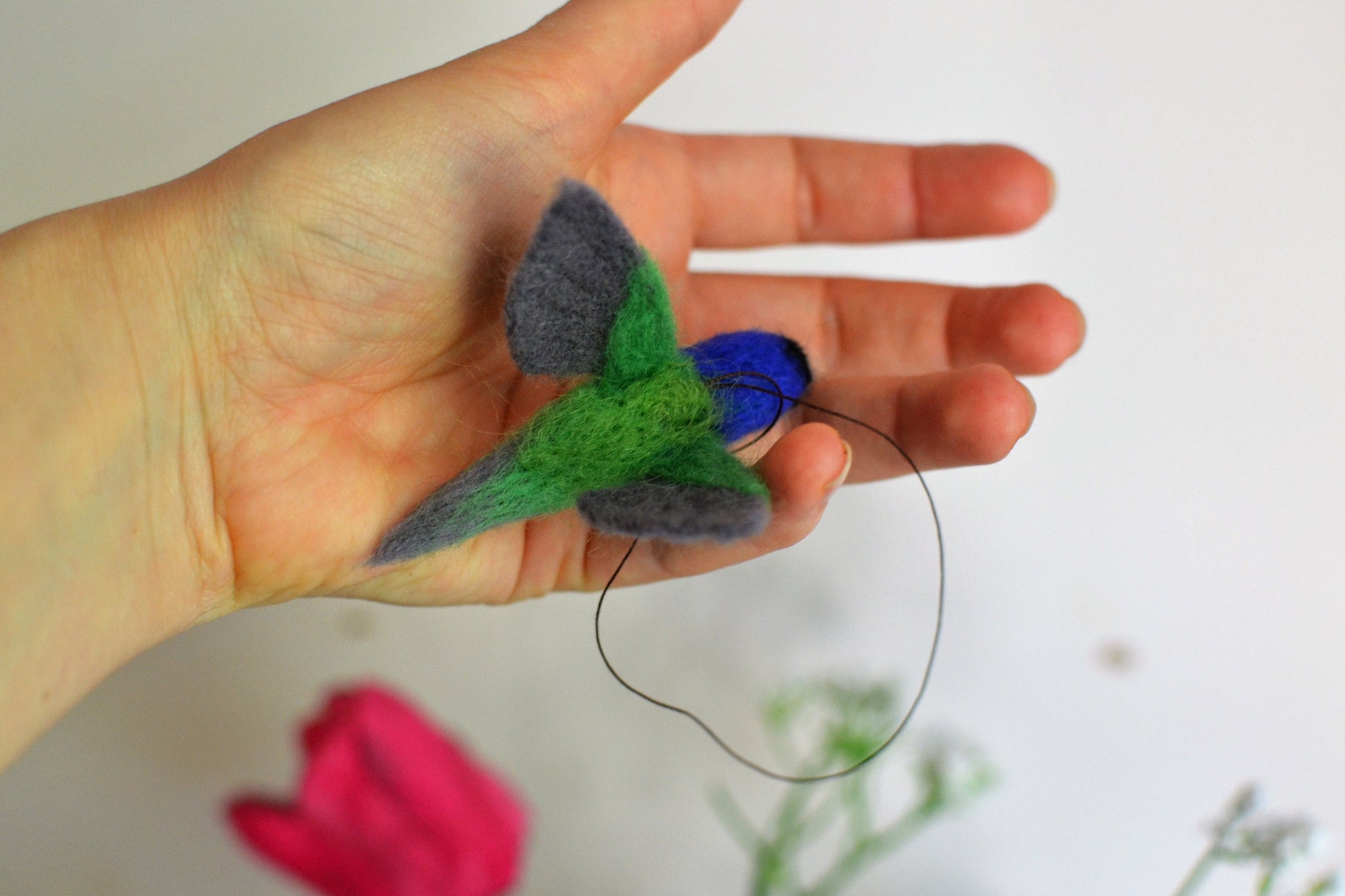 Needle felted Hummingbird. Needle felted birds.Needle felted animals.Needle felted bird decoration.Christmas ornament bird.