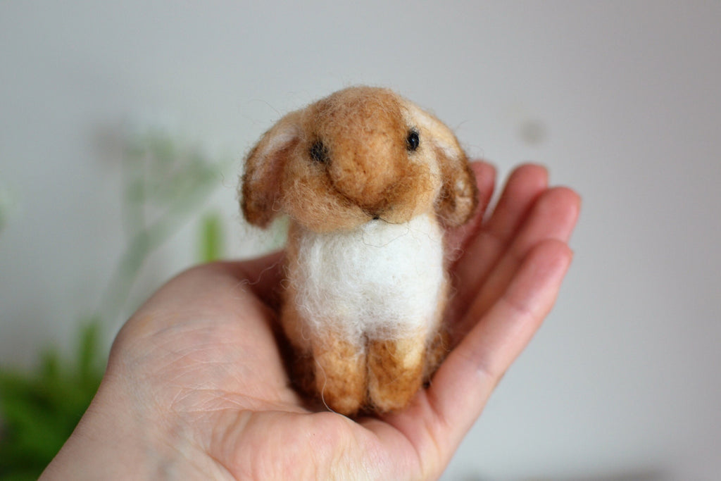 Nedle felted rabbit bunny christmas ornament. custom realistic rabbit.needle felted rabbit