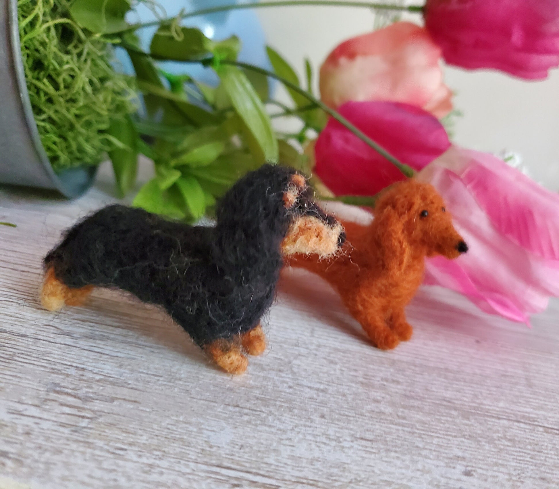 Dachshund  dog needle felted.doll house dog.miniature Dachshund.custom dog miniature needle felted.