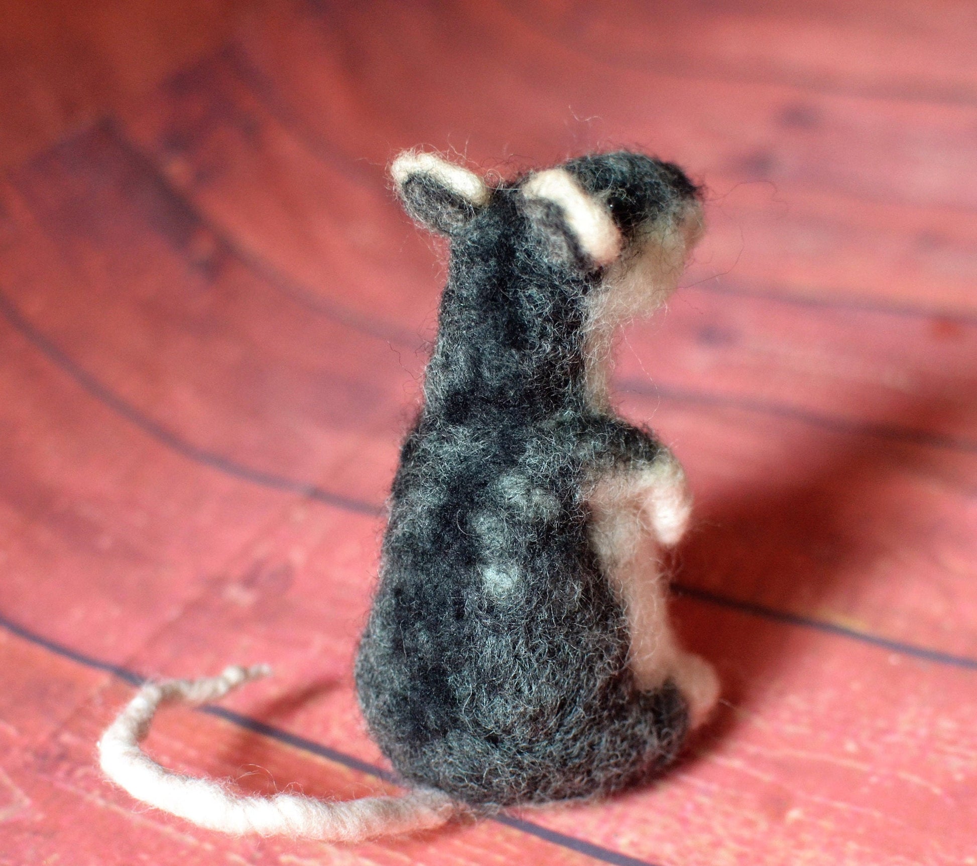 Needle Felted mouse, felted rat Christmas decoration. New year rat, Felted realistic animal