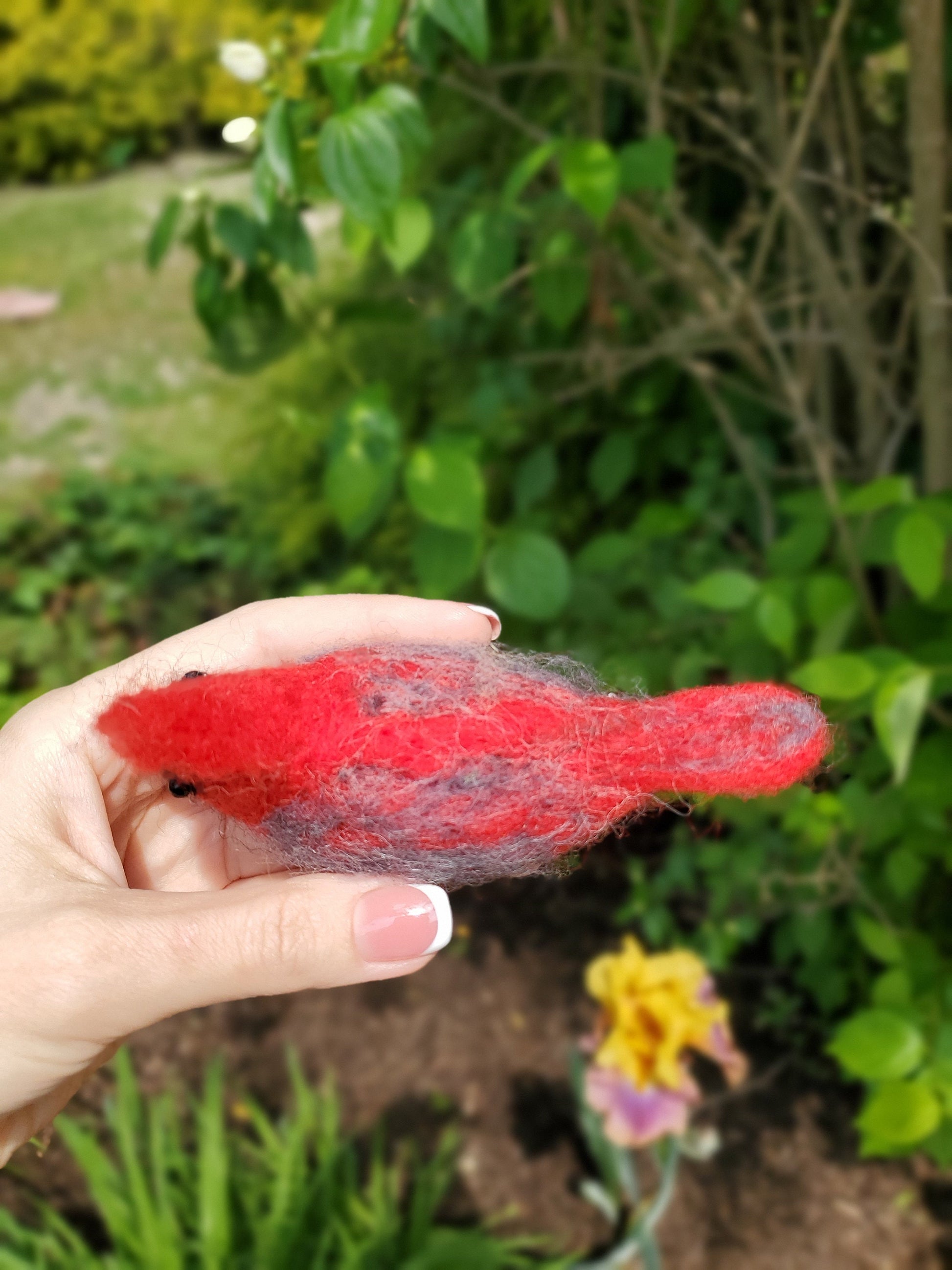 Needle felted birds. Red cardinal. Winter birds Christmas Birds home decor. Needle felted Birds ornament. Needle felted Christmas ornament.