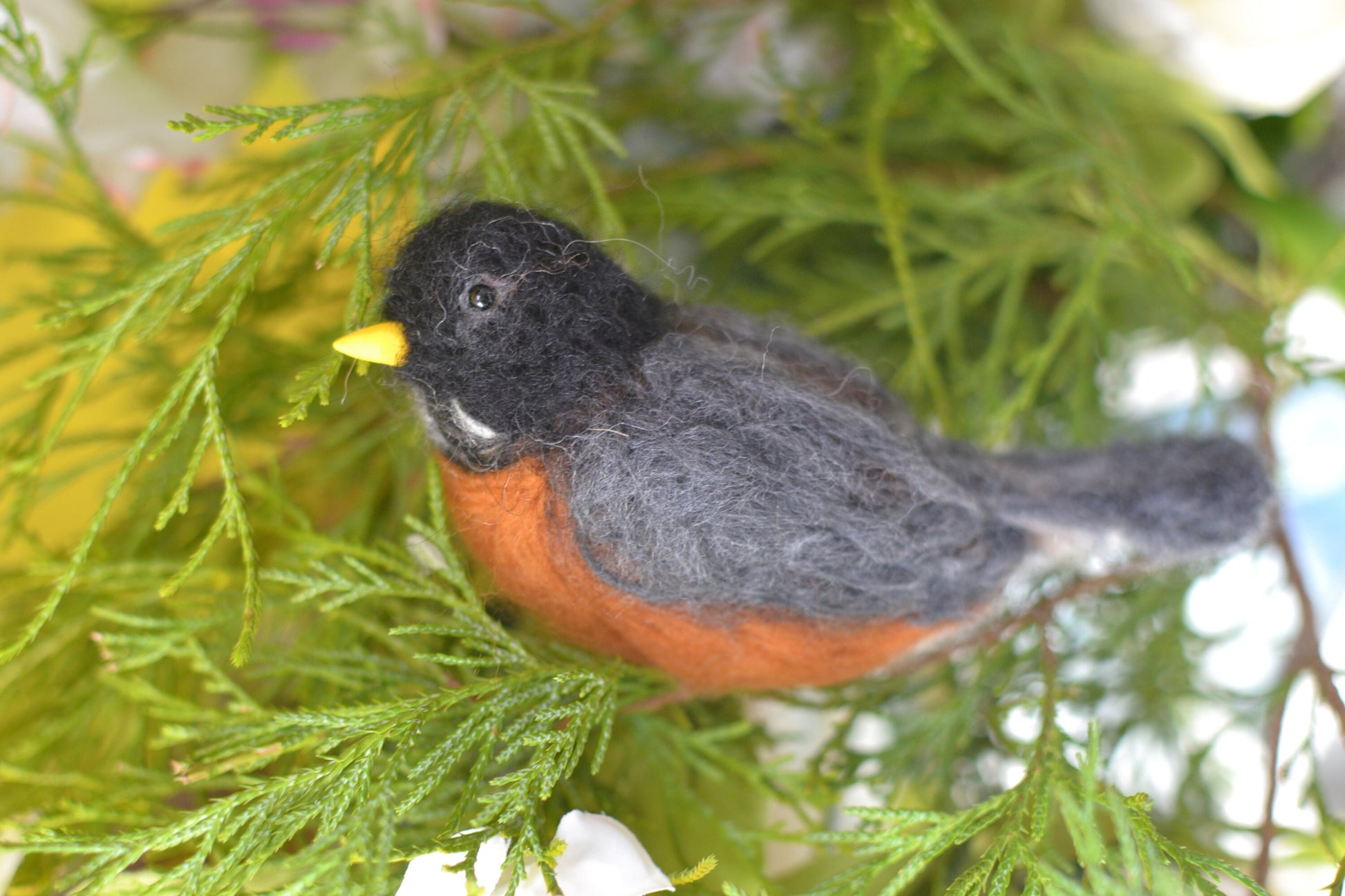 Needle felted birds. Spring birds. American robin. Birds home decor. Needle felted animals. Birds ornament. Christmas ornament.