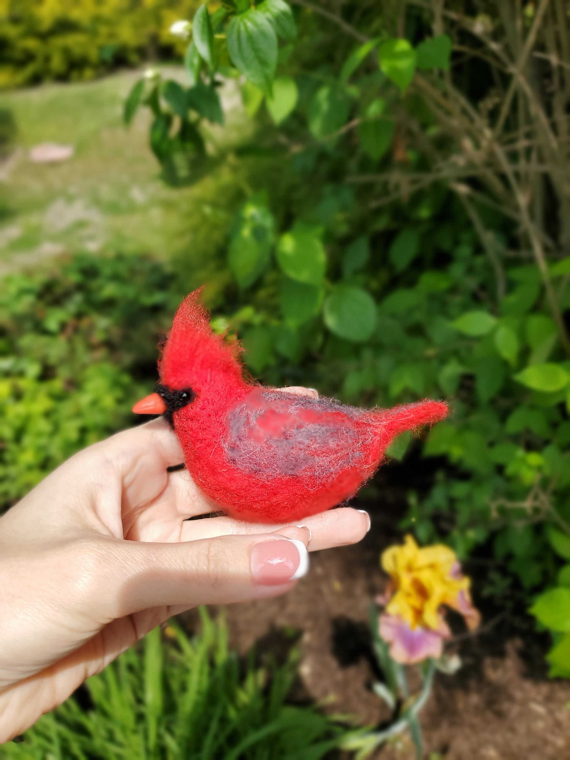 Needle felted birds. Red cardinal. Winter birds Christmas Birds home decor. Needle felted Birds ornament. Needle felted Christmas ornament.