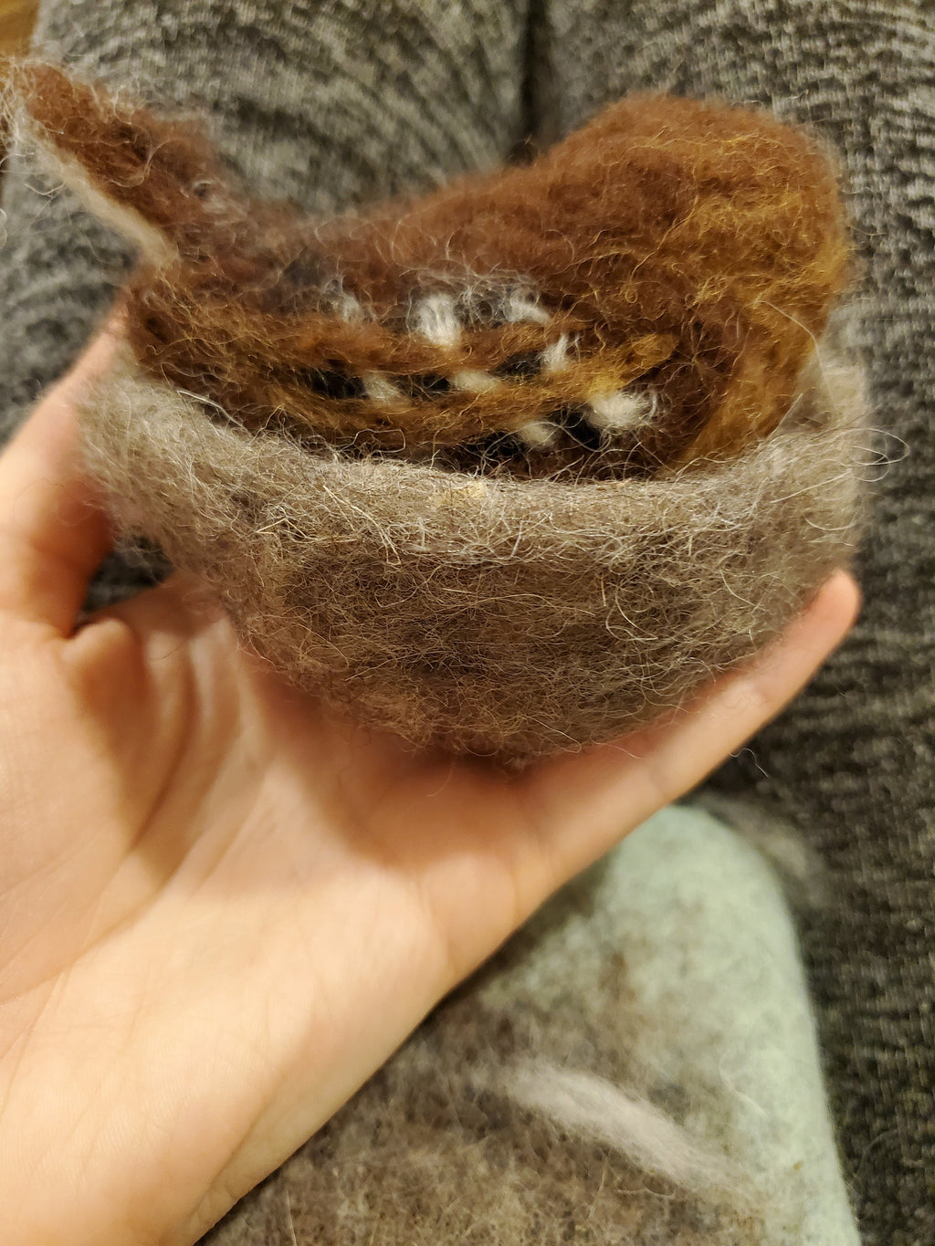 Needle felted wren birds. Spring birds. Easter Birds home decor. Needle felted animals. Birds ornament. Needle felted Christmas ornament.
