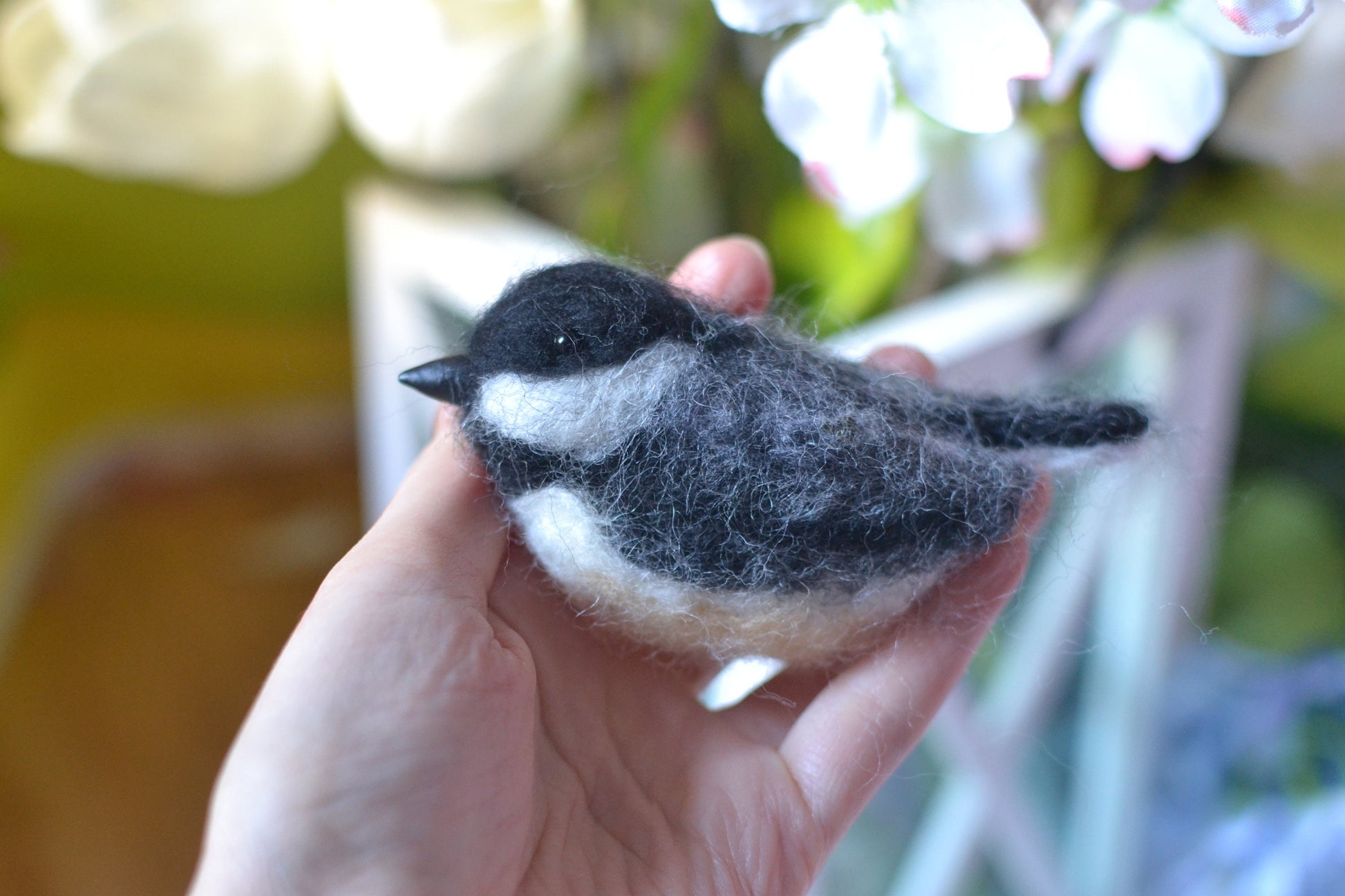 Needle felted birds. Spring birds. Easter birds. Birds home decor. Needle felted animals. Birds ornament. Needle felted Christmas ornament.